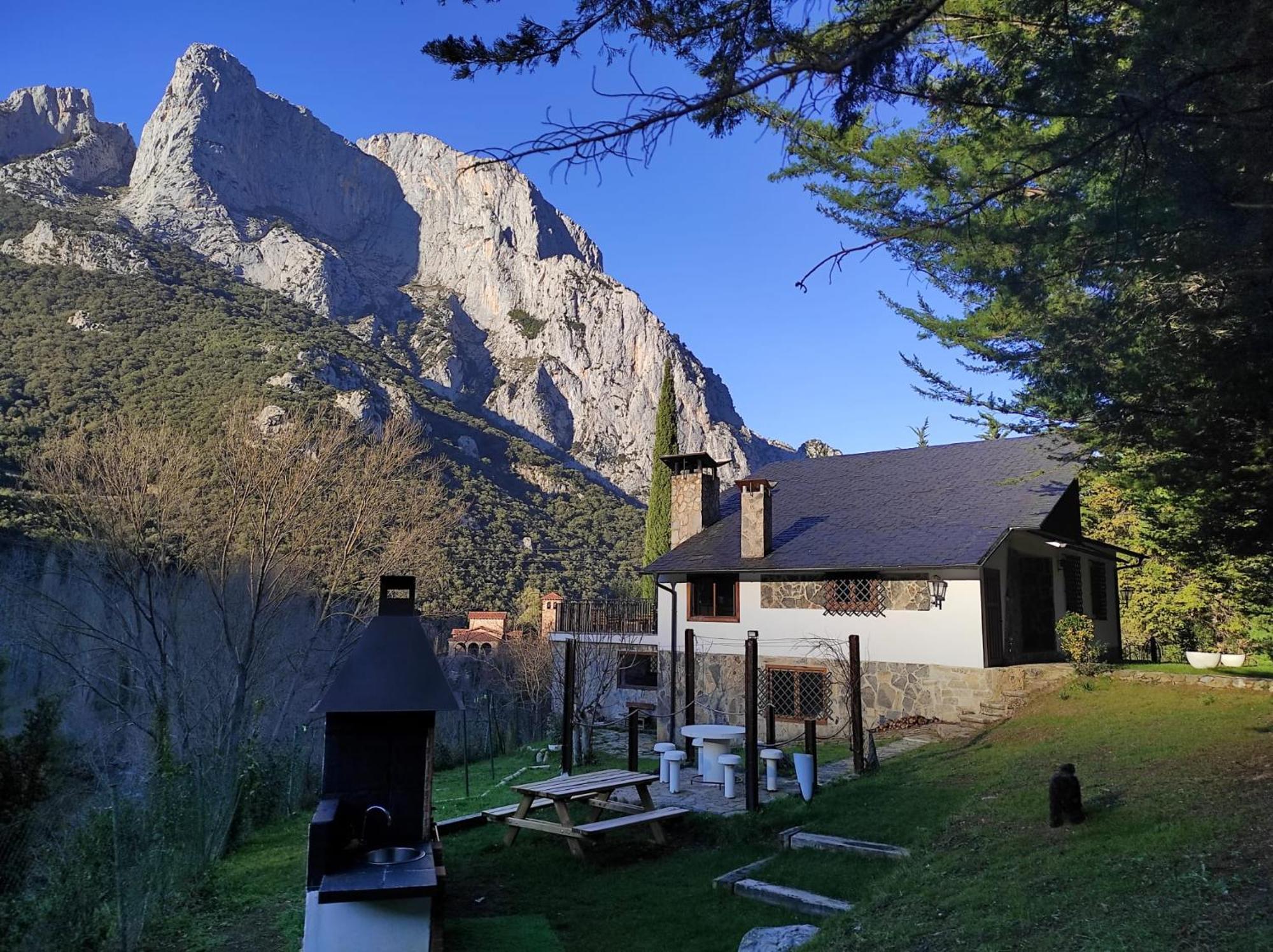 El Chalet De La Poza - Rio, Barbacoa, Wifi, Zona De Trabajo, Vistas. Lebena Exteriér fotografie